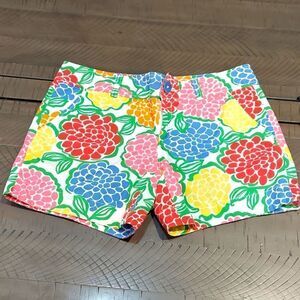 Lilly Pulitzer Callahan Minnie Zinny Bright Floral Mid Rise Shorts Sz 2
